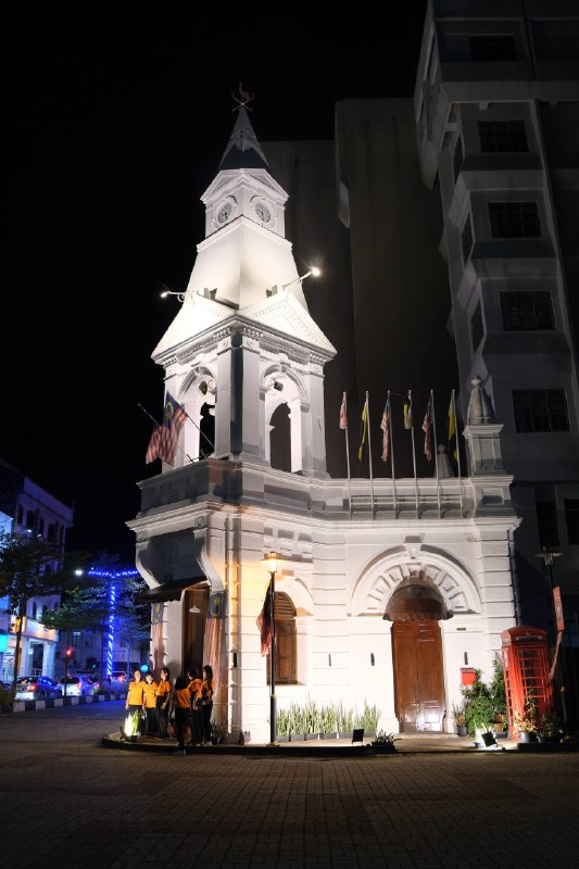 #traveling #Malaysia #Taiping 距离怡保 50min 火车车程有一座小城——#太平初识这个名字时，我一度以为马来西亚会有其他类似名字的城市，后来才知道，这是马来西亚唯一一个用中文命名的城市