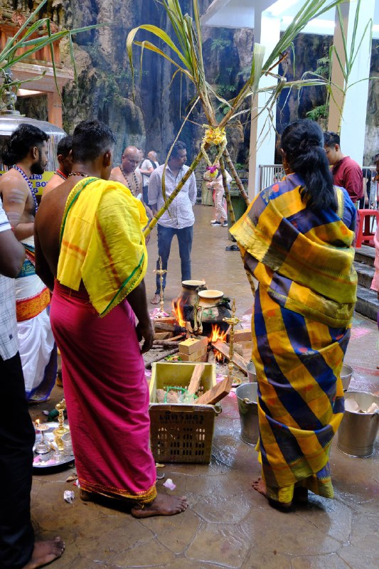 #traveling #Malaysia#KualaLumpur🕉印度教是一个非常有意思的宗教，东南亚诸国均有 #印度教 的传播痕迹：  🇰🇭柬埔寨的吴哥窟  🇮🇩印尼的普兰巴南  🇱🇰斯里兰卡的锡塔安曼神庙  ……而在🇲🇾吉隆坡，印度教的体现是鼎鼎有名的 #黑风洞