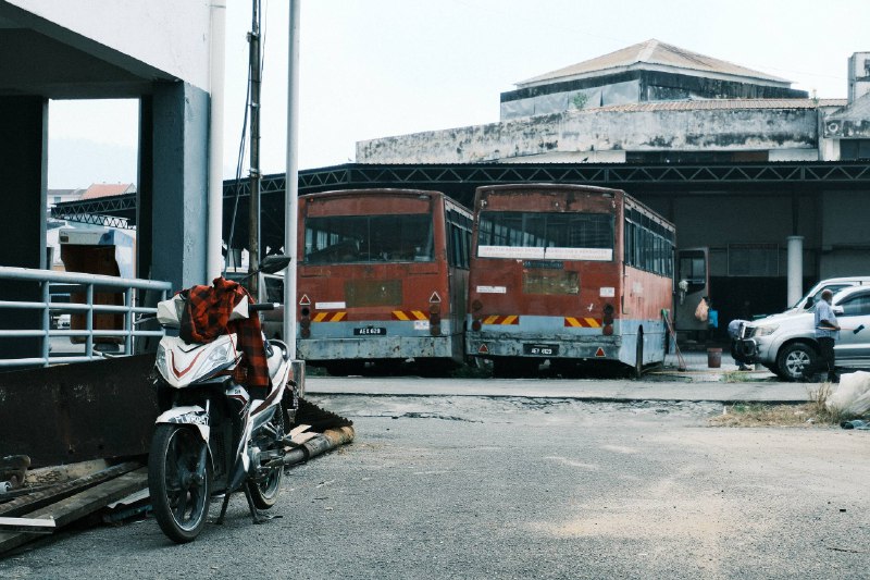 #traveling #Malaysia #Taiping 距离怡保 50min 火车车程有一座小城——#太平初识这个名字时，我一度以为马来西亚会有其他类似名字的城市，后来才知道，这是马来西亚唯一一个用中文命名的城市